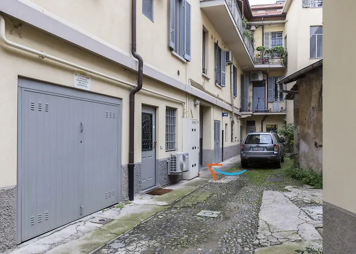 Just Sant'agostino * ميلان